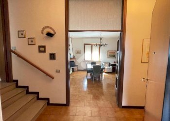 Quadrilocale Via Luigi Galvani, Villa Cortese - foto 3