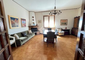 Quadrilocale Via Luigi Galvani, Villa Cortese - foto 7
