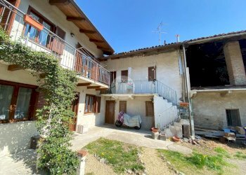 Two-room apartment Via Grignetto, Avigliana - photo 1