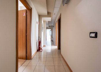 Capannone Carpi - foto 9