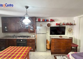 Foto 2 - Casa indipendente Via Risorgimento
 
8, Nus - foto 2