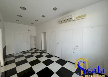 Foto 5 - Locale Commerciale Santa Maria Capua Vetere - foto 5