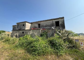 Foto 1 - Rustico via Fonte
 
snc, Ponzano di Fermo - foto 1