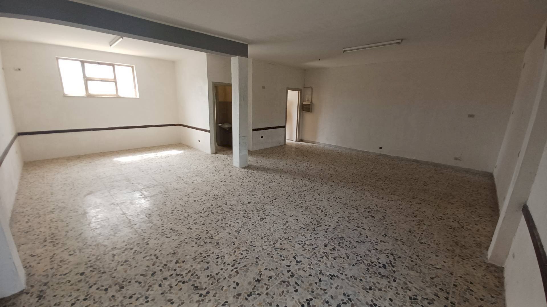 Foto 2 - Locale Commerciale Via Madonna Delle Grazie
 
55, Priverno - foto 2