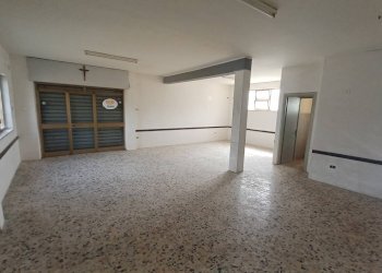 Foto 3 - Locale Commerciale Via Madonna Delle Grazie
 
55, Priverno - foto 3