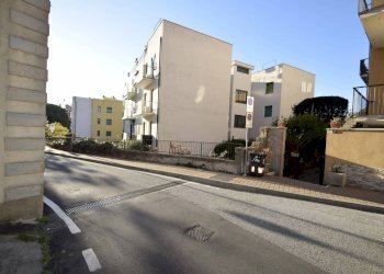 via laiolo - Three-room apartment via Laiolo 2, Spotorno - photo 2