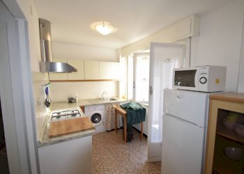 soggiorno - Three-room apartment via Laiolo 2, Spotorno - photo 9