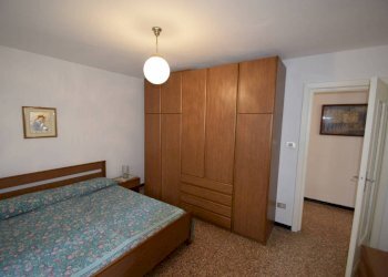 camera matrimoniale - Trilocale via Laiolo 2, Spotorno - foto 14