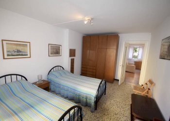 camera doppia - Three-room apartment via Laiolo 2, Spotorno - photo 16