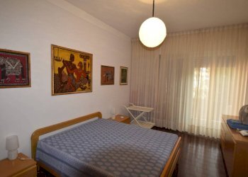 Quadrilocale via Camillo Benso Conte di Cavour, Spotorno - foto 4