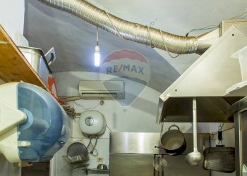 Sala da pranzo - Attività Commerciale Via Etnea
 
778, Catania - foto 22