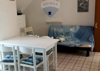 Sala da pranzo - Trilocale Via Monteforte Banco
 
15, Calatabiano - foto 4