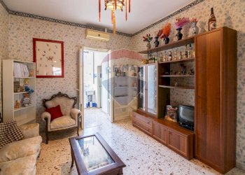 Soggiorno - Trilocale Via Strano
 
26, Catania - foto 2