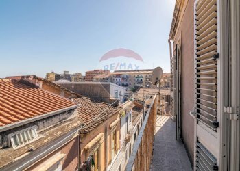 Edificio all\'aperto - Trilocale Via Strano
 
26, Catania - foto 11