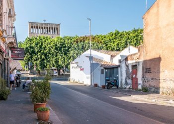 Edificio all\'aperto - Trilocale Via Strano
 
26, Catania - foto 15