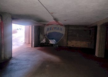 Parcheggio - Box Via alfredo nobel
 
21, Misterbianco - foto 5