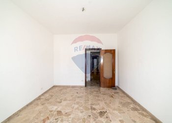 camera da letto - Appartamento Via Pier Santi Mattarella
 
74, Belpasso - foto 4