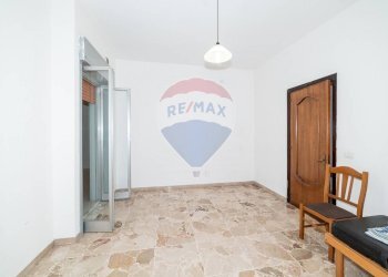 cameretta - Appartamento Via Pier Santi Mattarella
 
74, Belpasso - foto 22