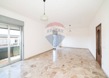 salone - Appartamento Via Pier Santi Mattarella
 
74, Belpasso - foto 23