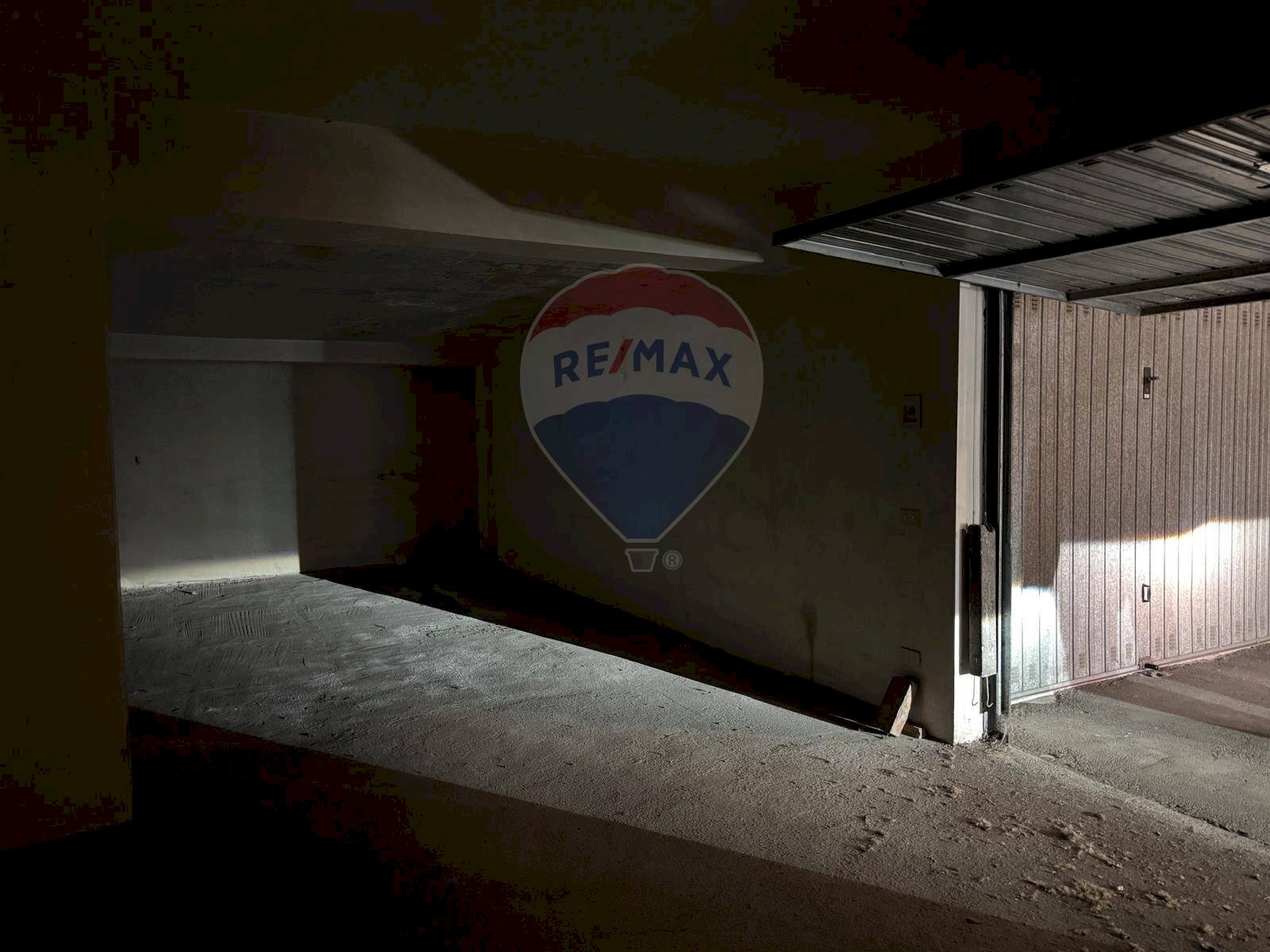 Parcheggio - Box via acicastello
85, Aci Castello - foto 3