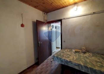 Camera / camera da letto - Casa semi indipendente Via Cesiominore
 
5, Cesiomaggiore - foto 9