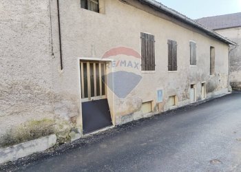 Casa all\'aperto - Casa semi indipendente Via Cesiominore
 
5, Cesiomaggiore - foto 32