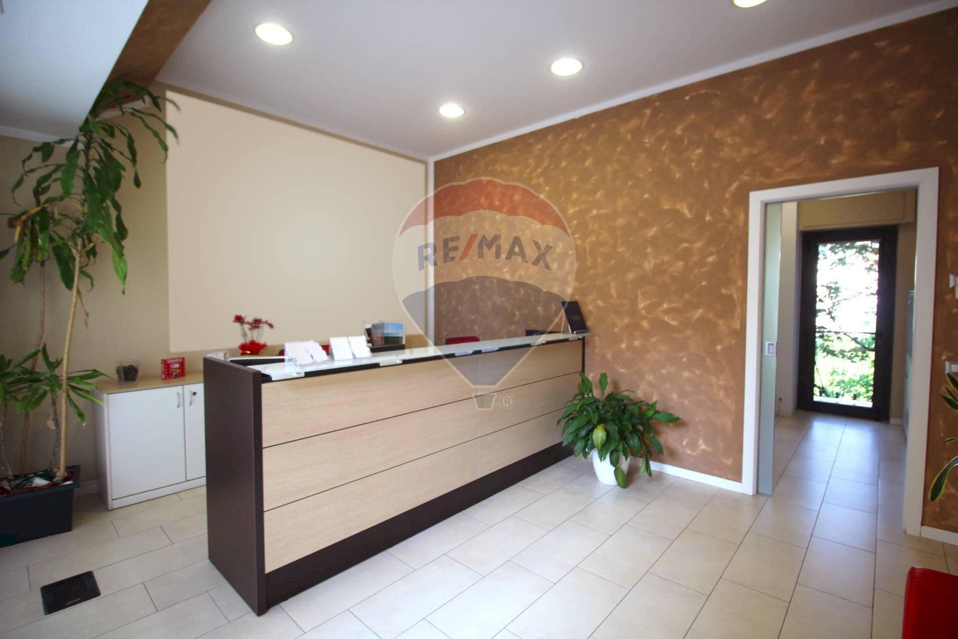 Foto 1 - Shop via garibaldi
 
52, Ponte San Pietro - photo 1