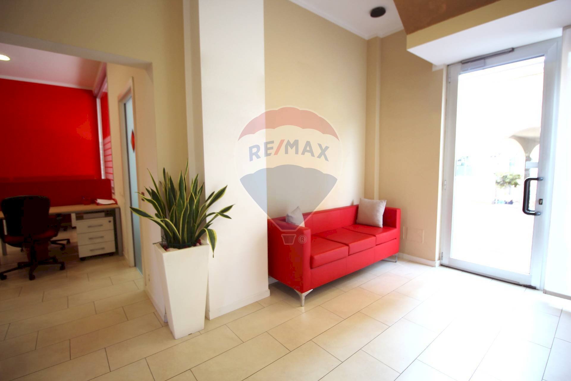 Foto 2 - Shop via garibaldi
 
52, Ponte San Pietro - photo 2