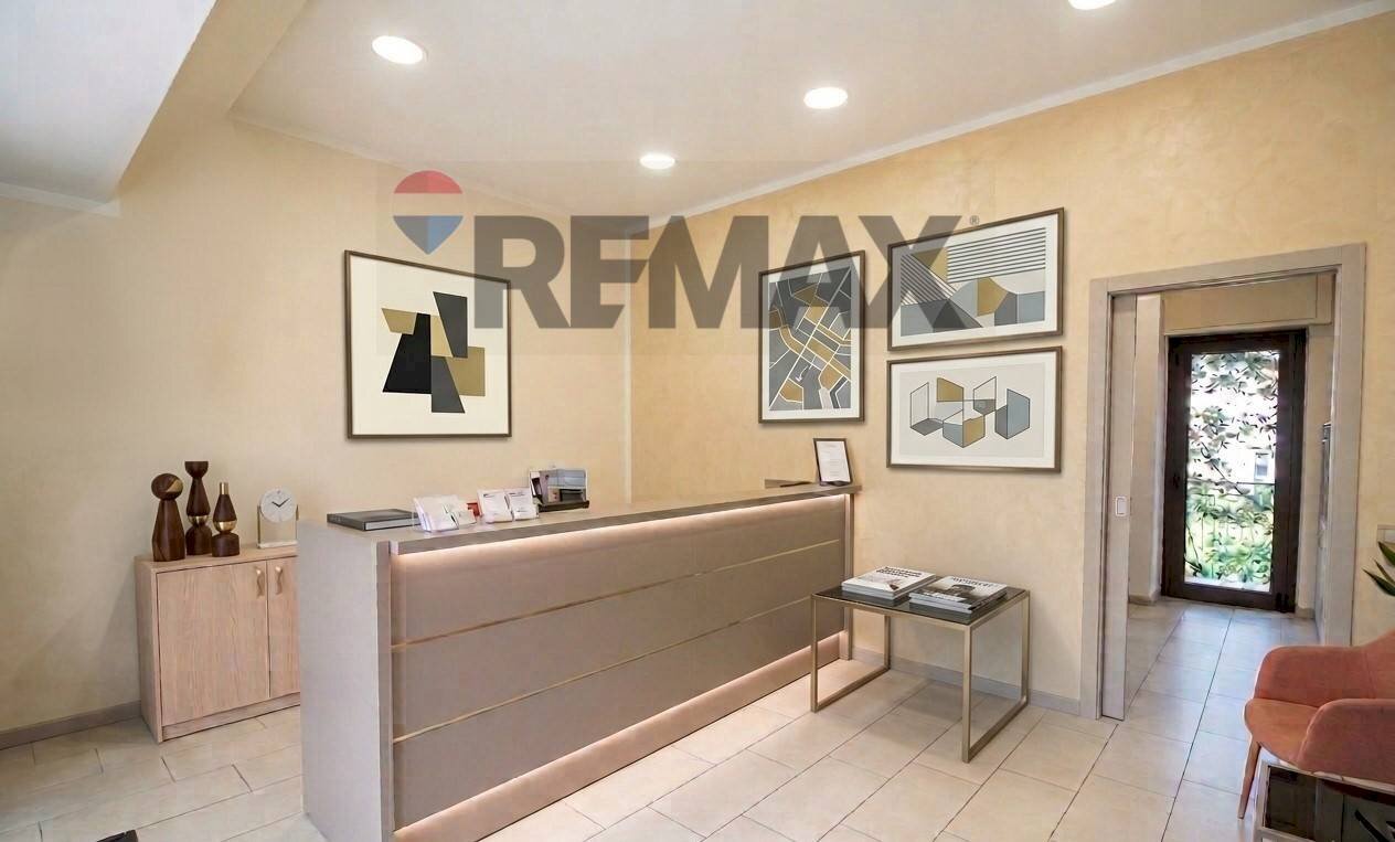 reception - Shop via garibaldi
52, Ponte San Pietro - photo 2