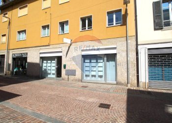 Foto 13 - Negozio via garibaldi
 
52, Ponte San Pietro - foto 13