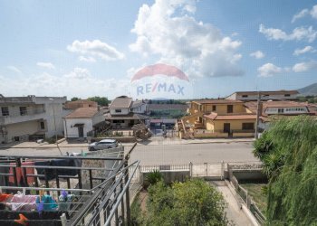 Edificio all\'aperto - Villa Corso Vittorio Emanuele
 
3, Carinola - foto 20