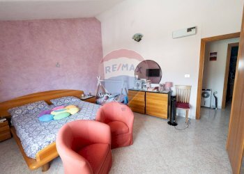 Camera / camera da letto - Villa Corso Vittorio Emanuele
 
3, Carinola - foto 27