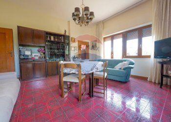 Sala da pranzo - Villa Corso Vittorio Emanuele
 
3, Carinola - foto 37