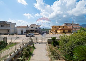 Edificio all\'aperto - Villa Corso Vittorio Emanuele
 
3, Carinola - foto 45