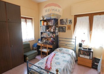 Camera / camera da letto - Villa Corso Vittorio Emanuele
 
3, Carinola - foto 51