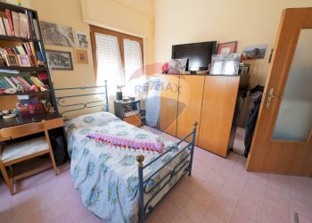 Camera / camera da letto - Villa Corso Vittorio Emanuele
 
3, Carinola - foto 52