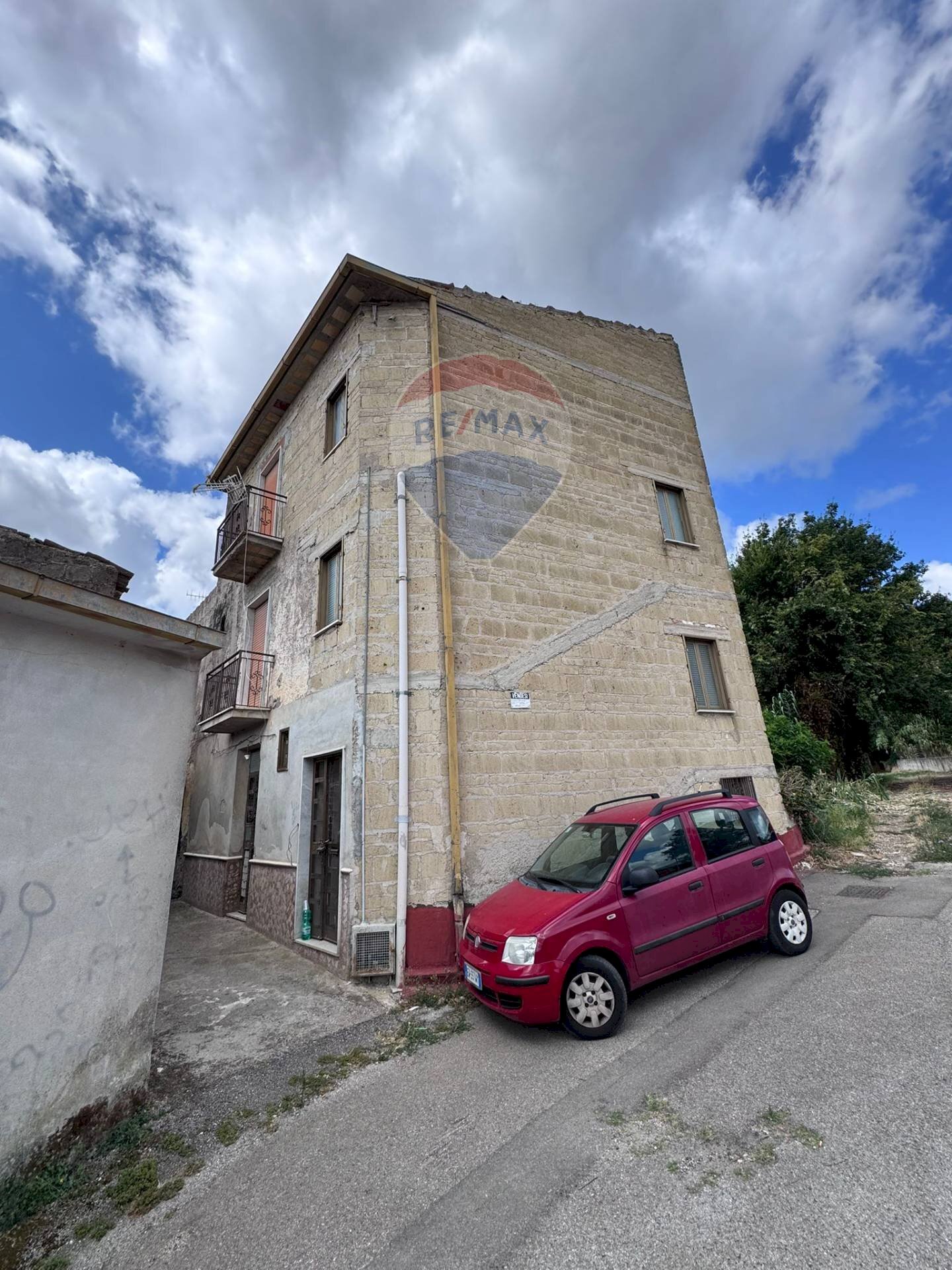 Casa all\'aperto - Casa semi indipendente Via Falerno
 
10, Falciano del Massico - foto 1