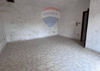 Stanza vuota - Casa semi indipendente Via Falerno
10, Falciano del Massico - foto 11