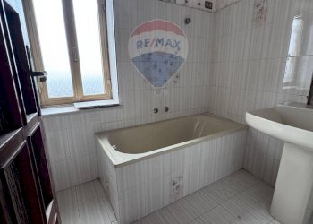 Bagno - Casa semi indipendente Via Falerno
10, Falciano del Massico - foto 16