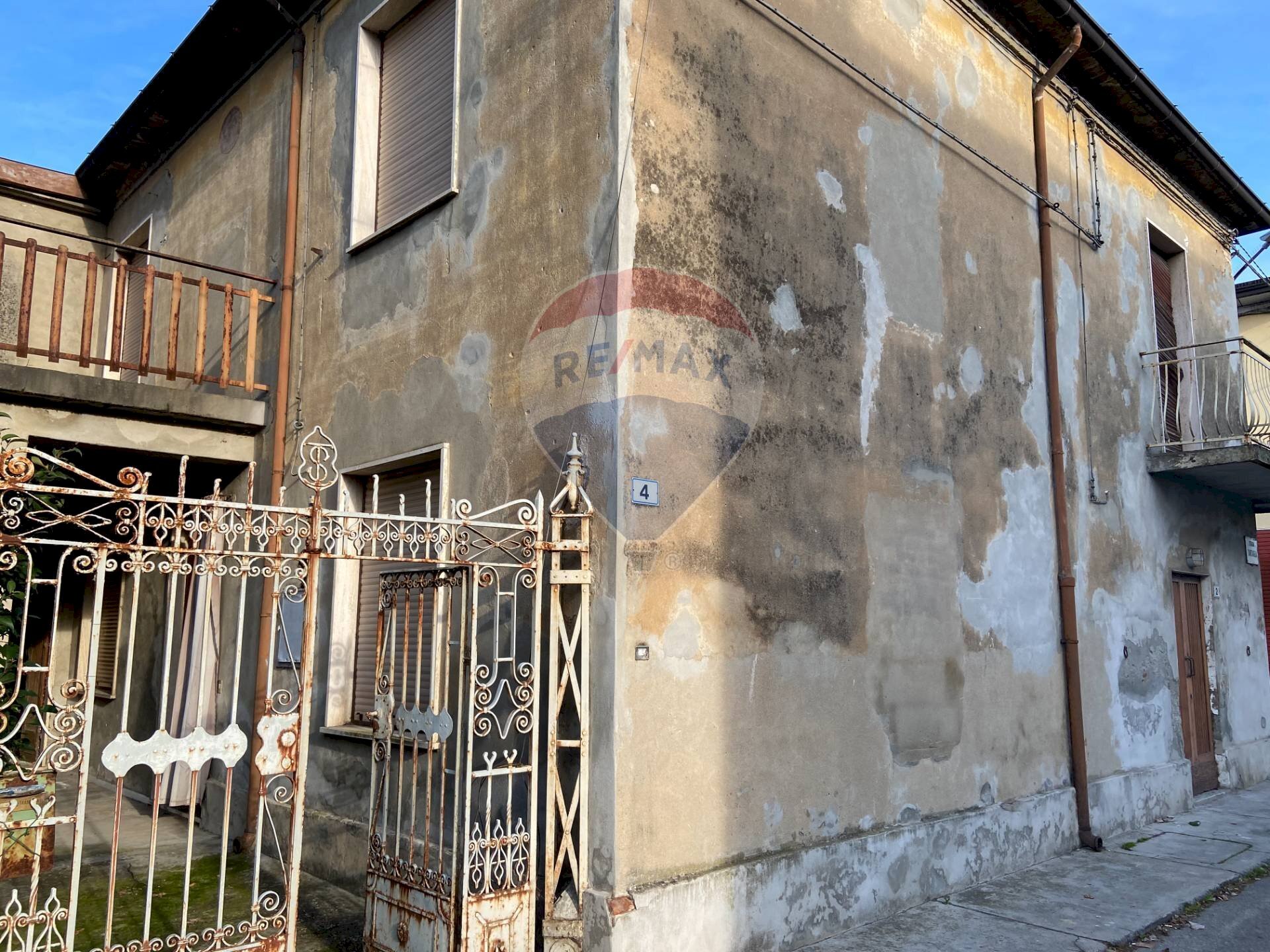 Edificio all\'aperto - Casa indipendente Strada Tartaglia
 
1, Cadeo - foto 3