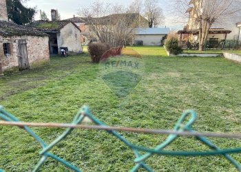 Giardino - Casa indipendente Strada Tartaglia
 
1, Cadeo - foto 8