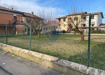 Giardino - Casa indipendente Strada Tartaglia
 
1, Cadeo - foto 16