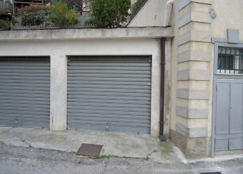 box auto - Three-room apartment via Laiolo 11, Spotorno - photo 17