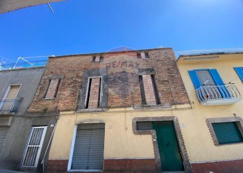 Edificio all\'aperto - Casa semi indipendente Formia - foto 6