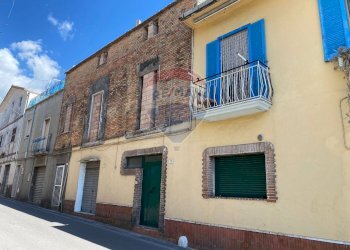 Edificio all\'aperto - Casa semi indipendente Formia - foto 7