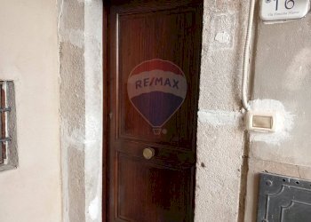 Dettagli - Quadrilocale Via Fontana Nuova
 
16, Barrea - foto 7