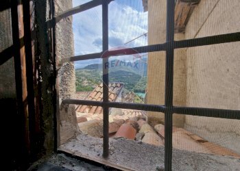 Vista delle montagne - Quadrilocale Via Fontana Nuova
 
16, Barrea - foto 23