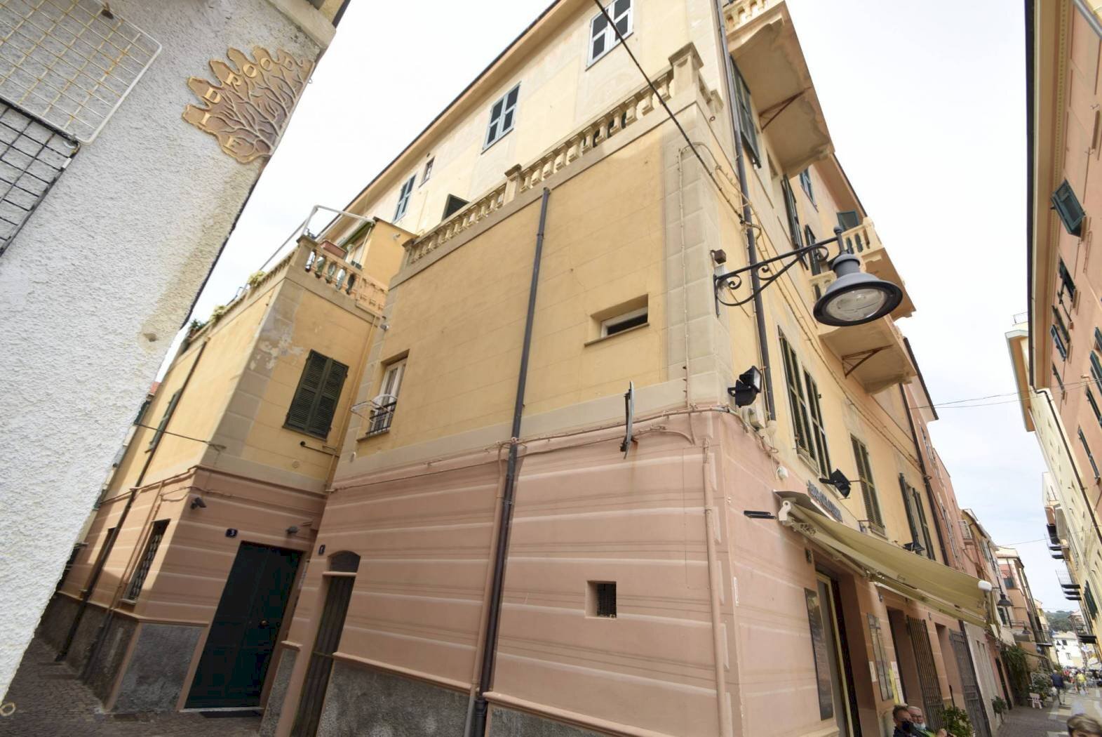 Trilocale vico Gioia Flavio, Spotorno - foto 2