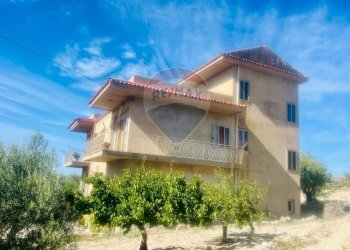 Casa all\'aperto - Casa indipendente Consorziale san Giacomo Piane Pozzi
 
35, Modica - foto 3