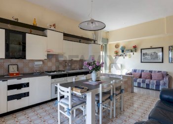 Cucina - Casa indipendente Consorziale san Giacomo Piane Pozzi
 
35, Modica - foto 32